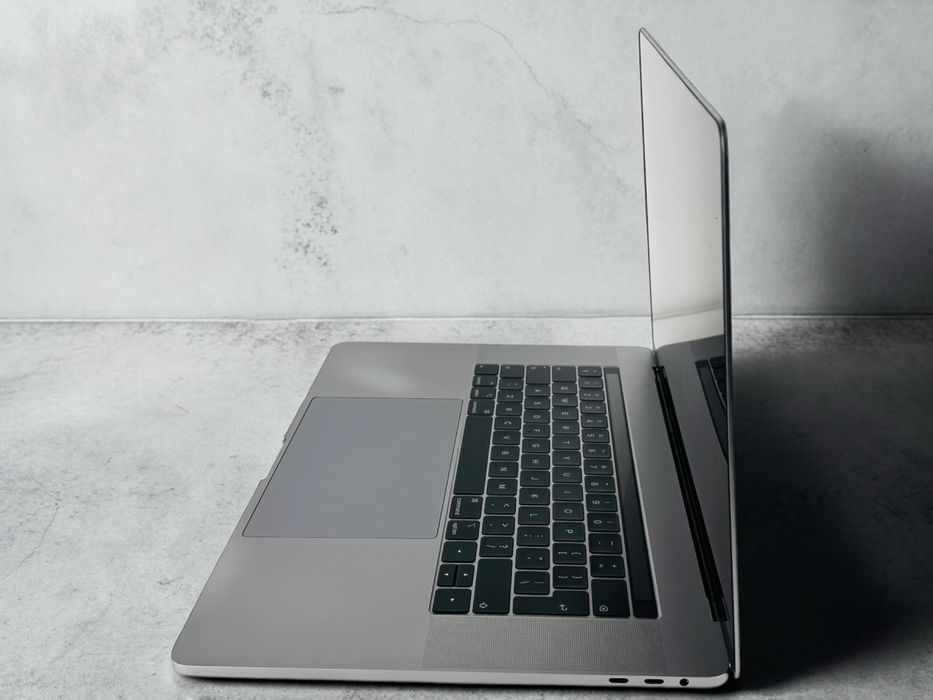 Лаптоп Apple Macbook Pro 15 2018 i7 2,6Ghz 16RAM 512GB 100% Battery! 27 Cycle! Гаранция! — миниатюра 4