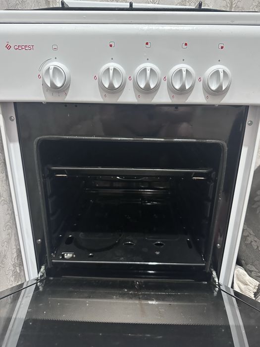 Газовая плита////