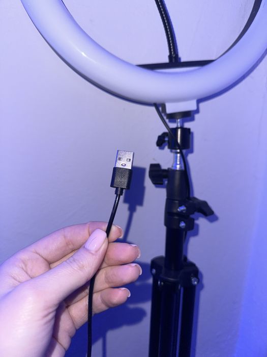 Lampa ring light cu stativ