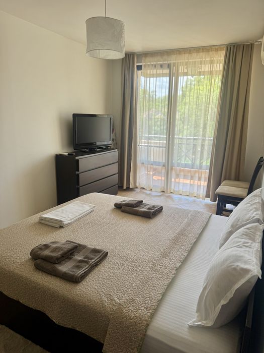 Двустаен апартамент под наем в Oasis Resort Lozenets