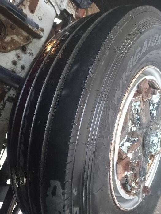 Kamaz tegach sotiladi