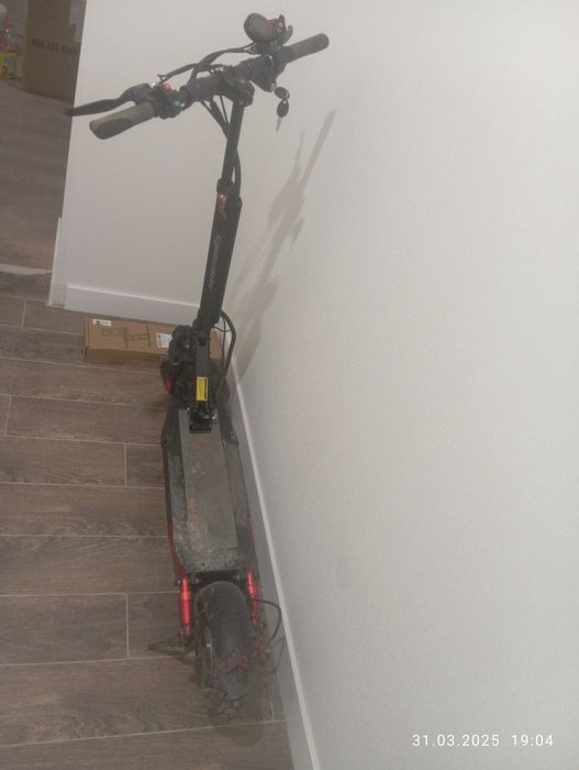 Продам электро самокат Kugoo M4 pro kirin б/у