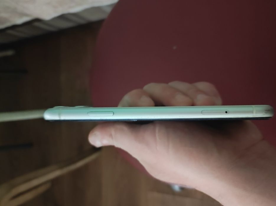 Iphone 11 срочна