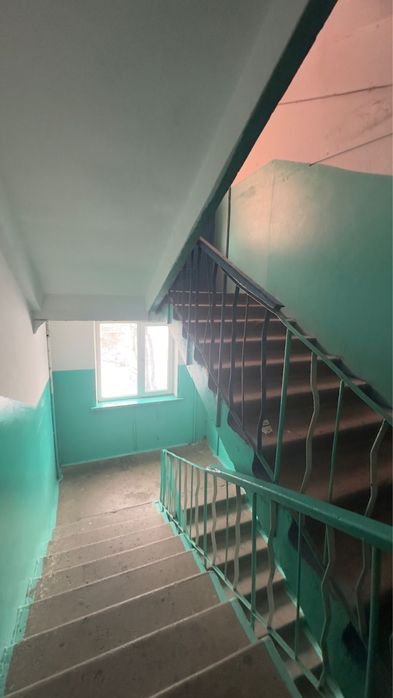 Продается 2 х комнатная квартира