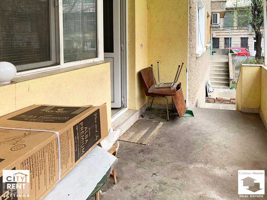 Дава се под наем Офис в Велико Търново, Център - 80 кв.м за 770 € - Снимка #9