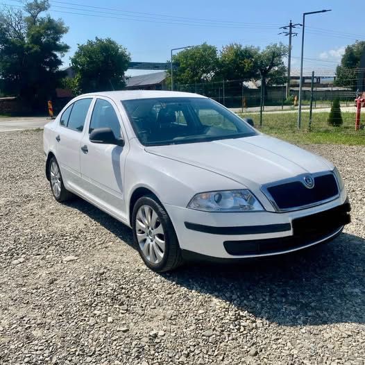 SKODA Octavia 2011 — imagine 3