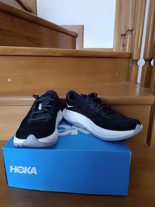 Vând HOKA RINCON 4, NOI, Size 42 2/3