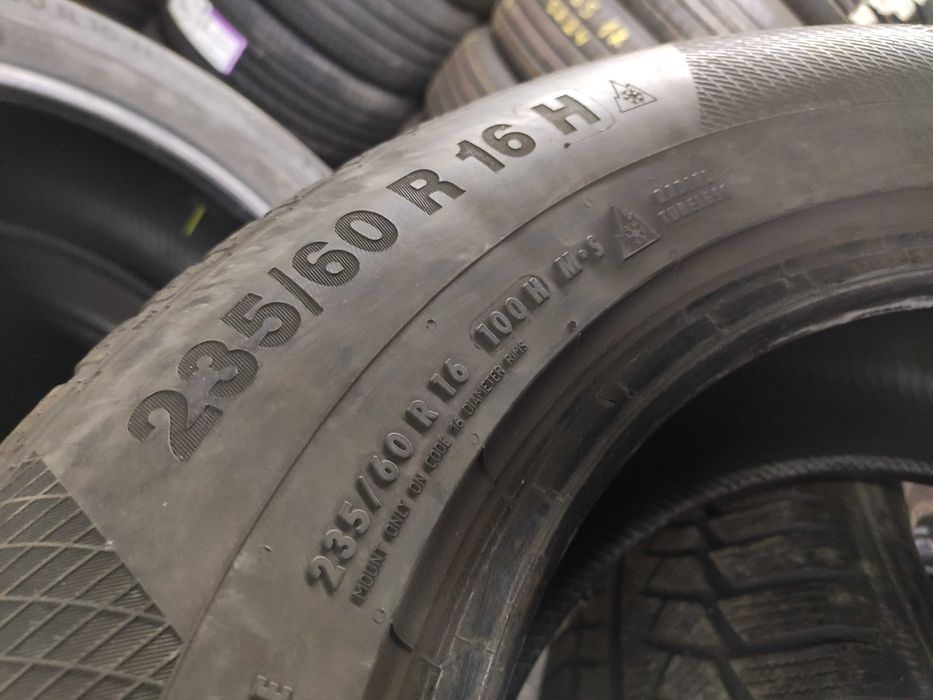 4бр Зимни гуми 235 60 16 - Continental