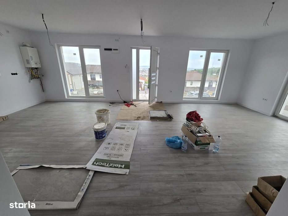 Casa 4 camere la cheie,130 mp,500 mp teren,cartier Unirii