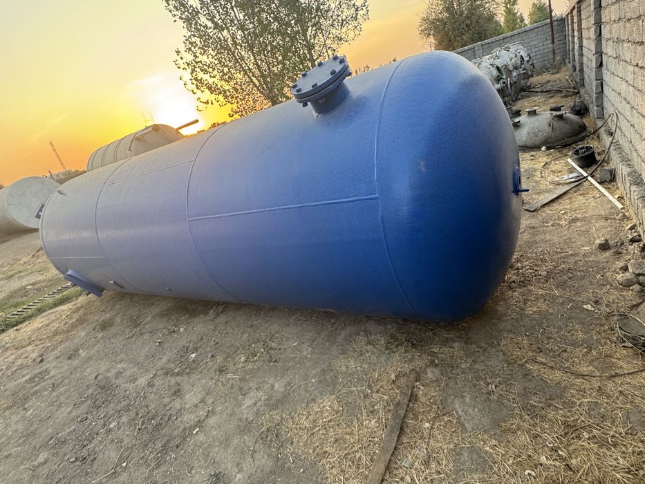 Емкость Цистерна 10куб Ресивер сотилади