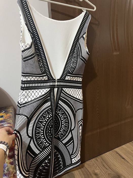 Къса рокля на марката BSB