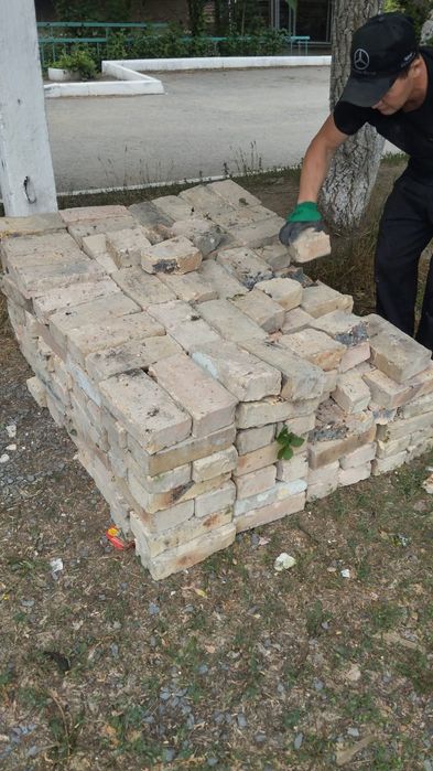 Продам кирпич б/у