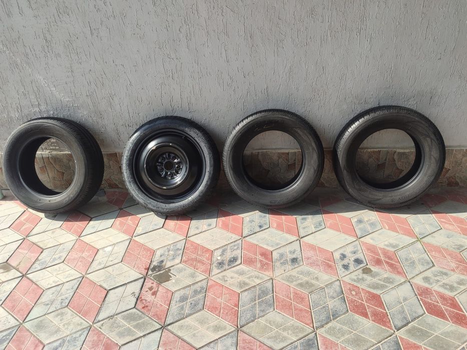 Пакрышки бу 3 шт