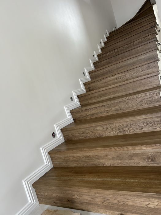 Scari lemn / trepte lemn / balustrade din lemn / riflaje