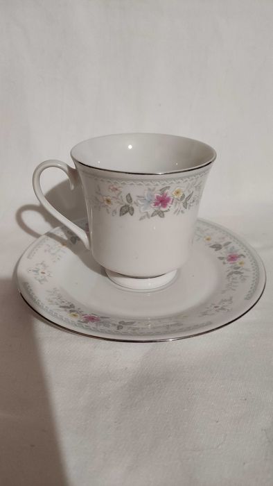 4 двойни сета за чай от изключително фин китайски порцелан