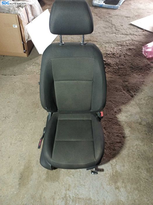Scaun Dreapta Fata Textil Fara Incalzire Skoda Fabia 2 2007 - 2014 [L0018]