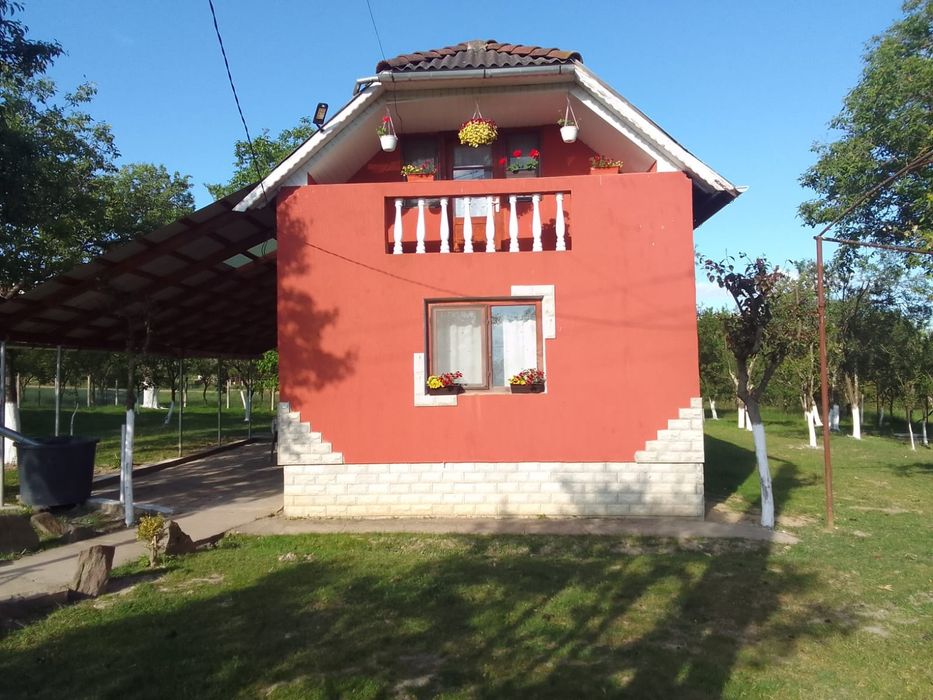 Casa de închiriat