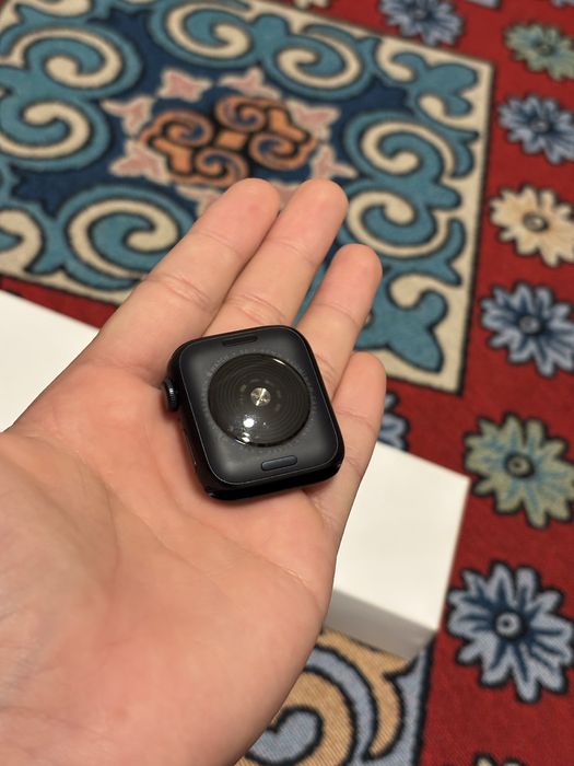 Apple Watch SE 2 GEN