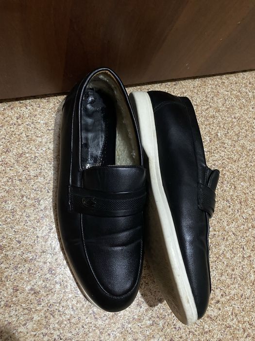 Безторг .  Осенние  мужские  туфли  продам .