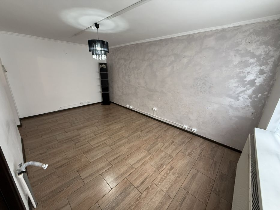 Inchiriez Spatiu Comerciabil Mioveni Zona A-uri