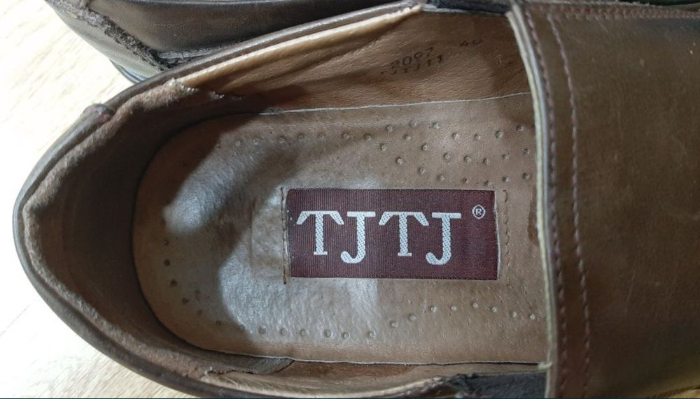 Ботинки, туфли мужские, кожаные