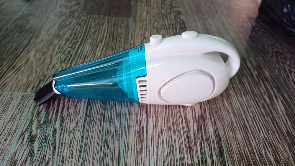 Беспроводной маленький пылесос на батарейках для клавиатуры