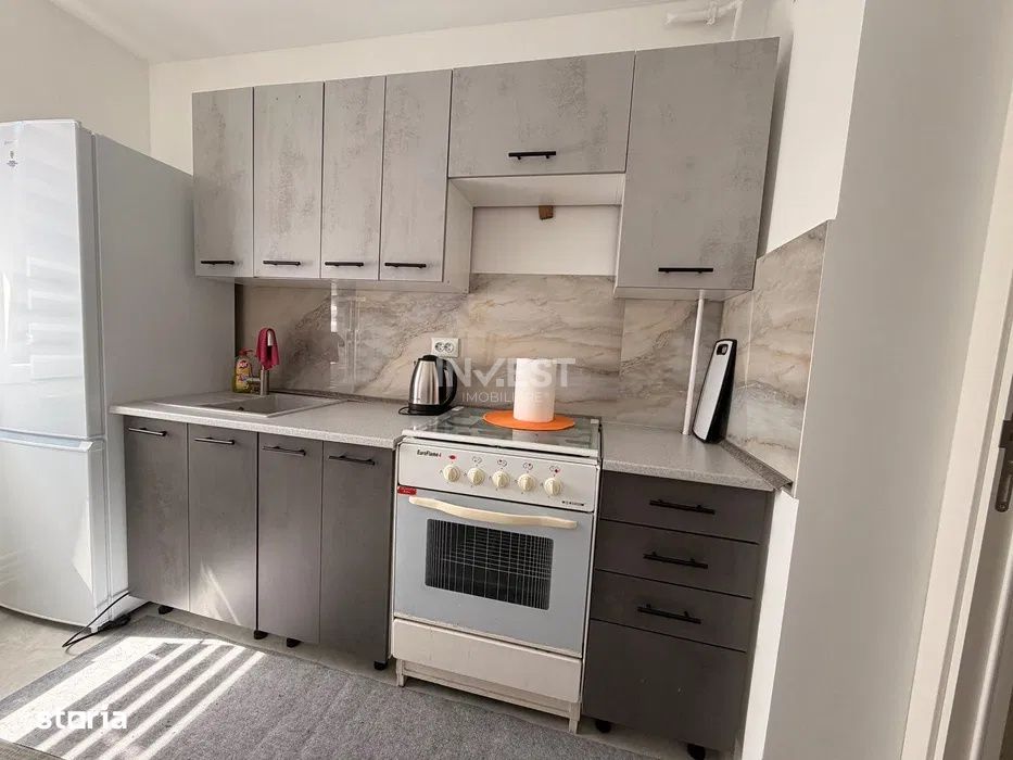 Apartament 2 camere de inchiriat zona Podu Ros