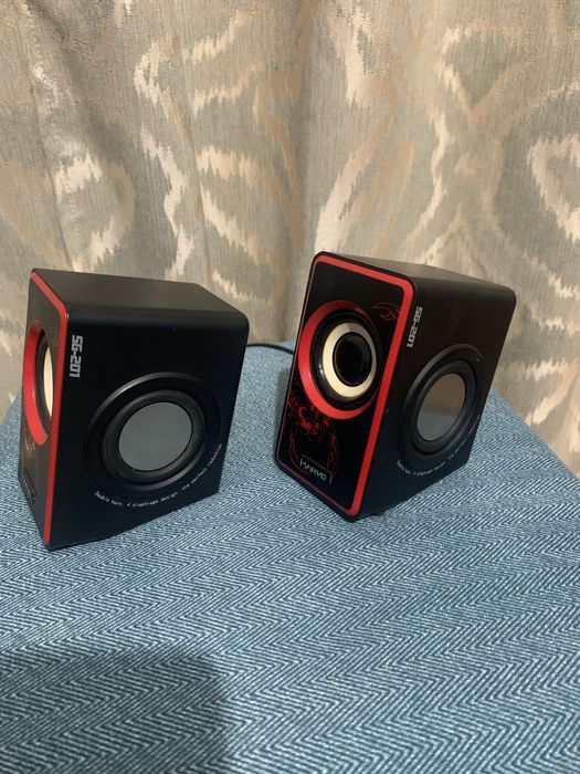 Vand Boxe si Casti Gaming (Scorpion / Redragon)