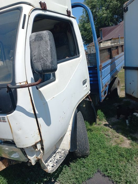 Продам dfac 3.5тонны
