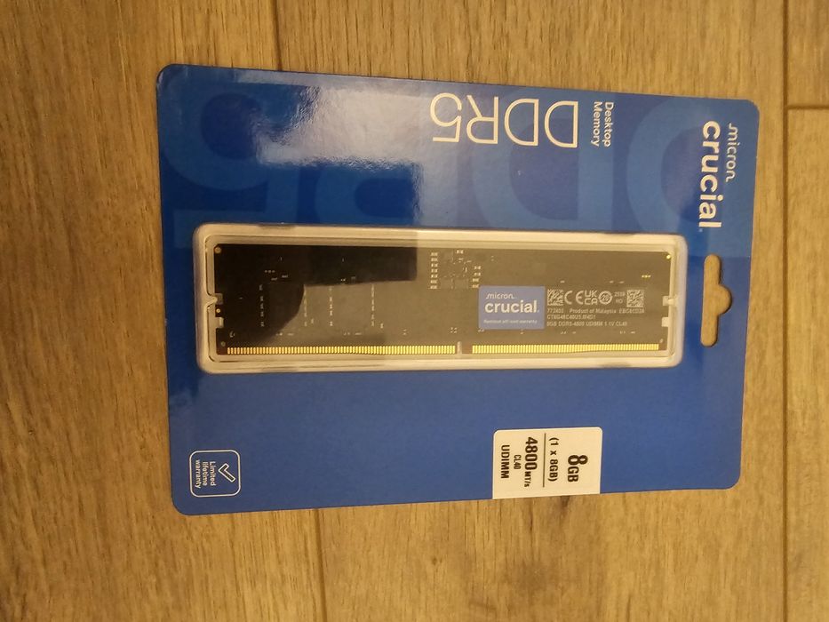 Memorie Crucial, 8GB DDR5, 4800MHz CL40

 5.00