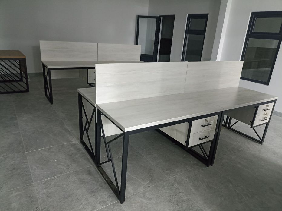 Стол лофт с тумбой