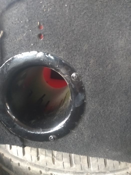 Яшик для саббуфера