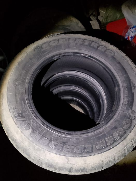 Продам комплект шин
