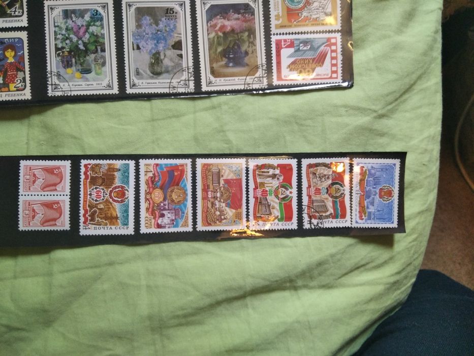 Марки  22 для филателистов