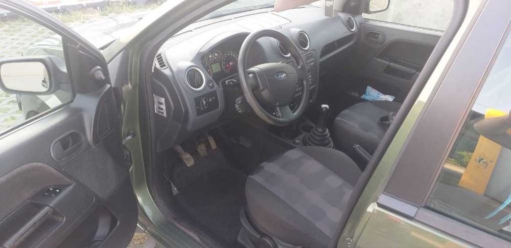Ford Fusion 1.4i, 80k.s
