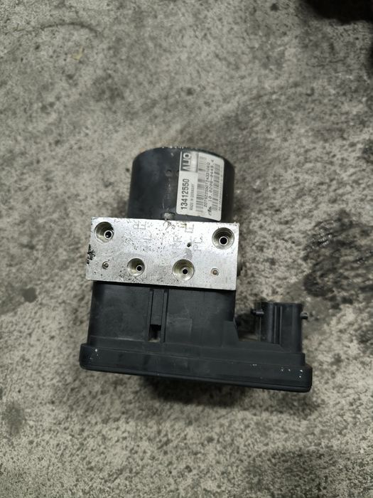 Abs модул за Opel Astra j