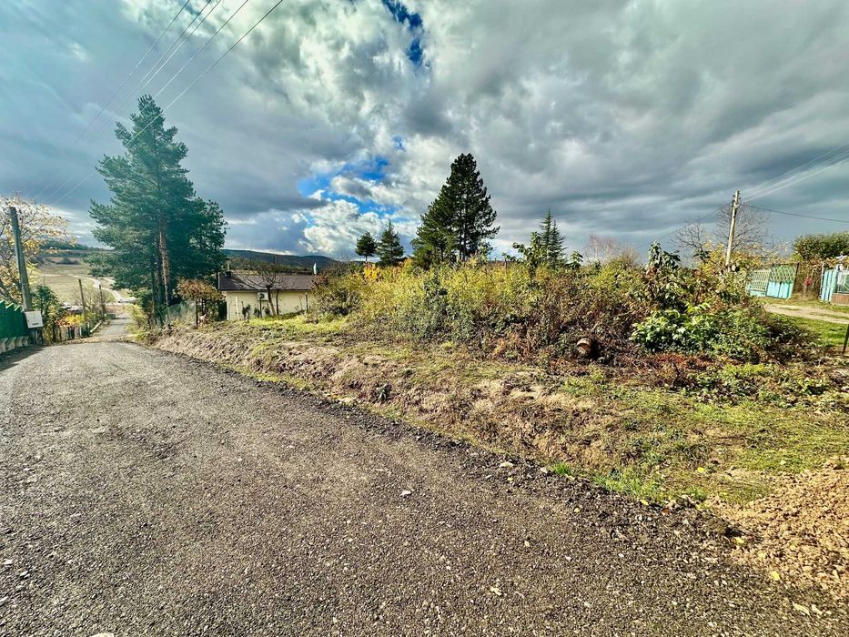 Парцел 500 кв.м в с. Дръмша, общ. Костинброд – до нови къщи!