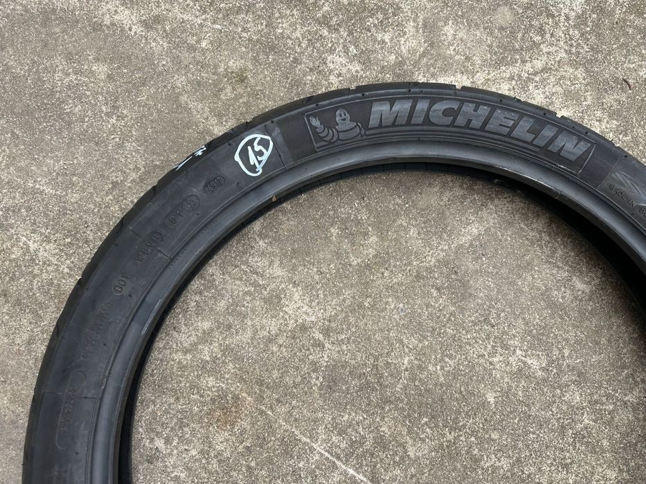 Гуми мото гума 120/70/19” METZELER 90/90/21” 120/90/19” MAXXIS