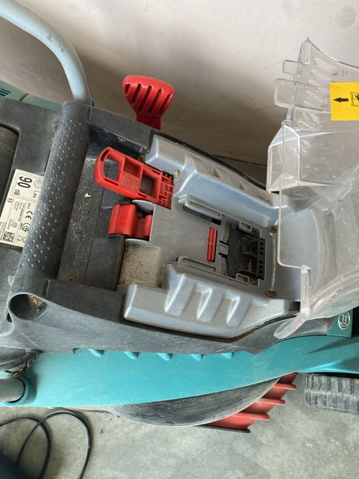 Bosch Rotak 37-Lİ косачка за трева -акумулаторна