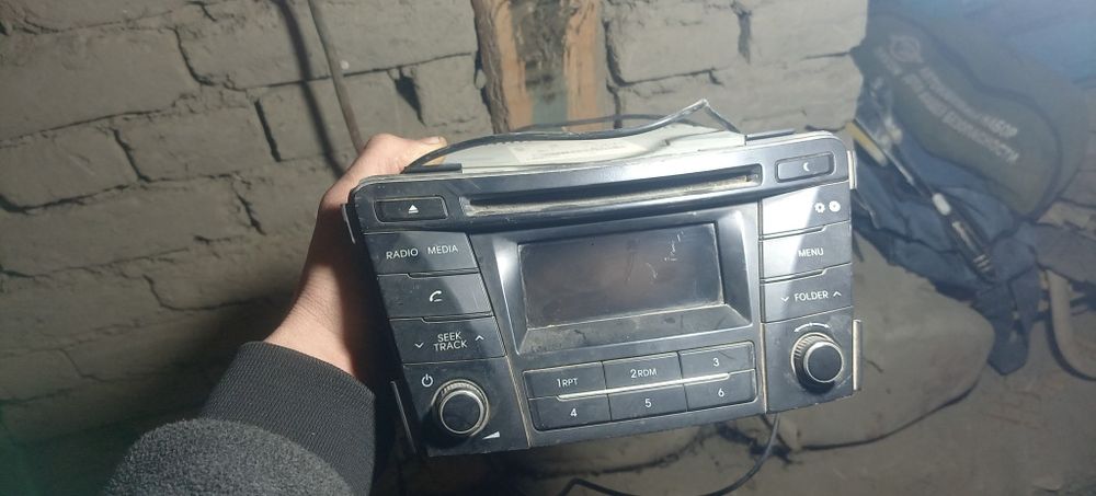 Магнитол hyudai shtatniy