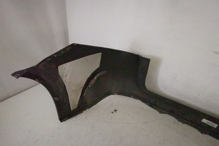 Задна броня със сензори и без престилка, оригинална, в добро състояние