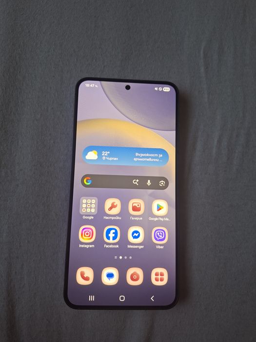 Телефон Samsung S24 продаден