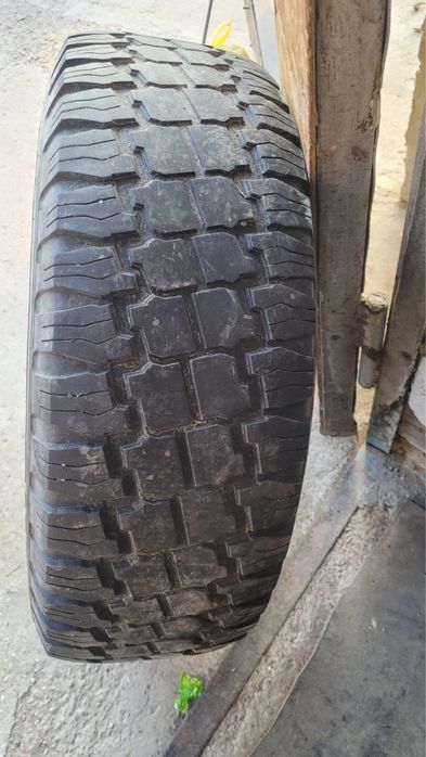 Продам резину R15 , 31*10.5
