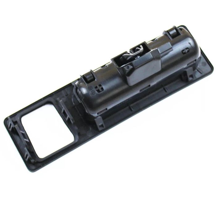 Дръжка багажник BMW F10 F11 F30 F F15 F25 бутон панта брава копче бмв
