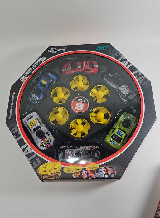 НОВО! Метални блъскащи колички с изстрелвачки