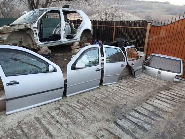 Vând portiere Golf 4,motor 1.9 ALH