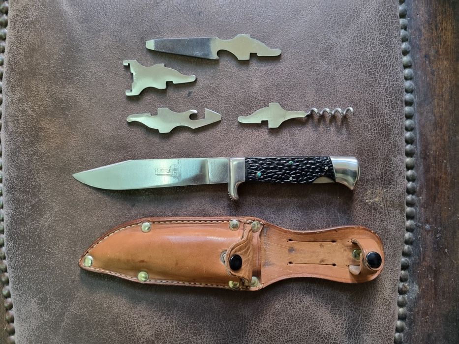 Нож Петко Генов с приставки, чисто нов