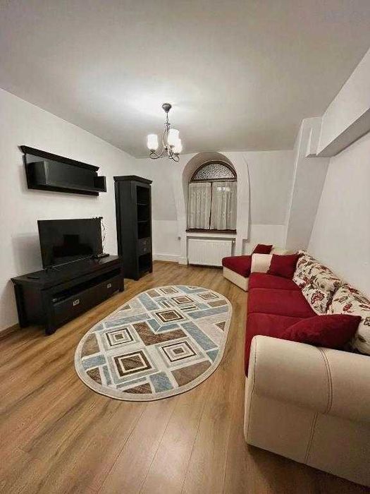 Apartament central de inchiriat