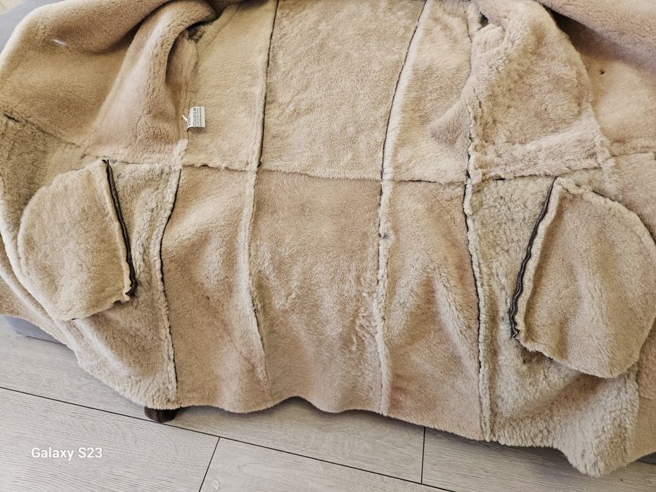 Palton(Cojoc) maro din blană naturală de miel