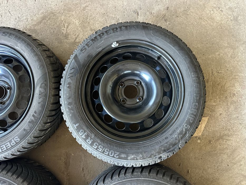 16,4x108 Citroen,Peugeot с зимни гуми 205/55/16 Semperit Speed Grip